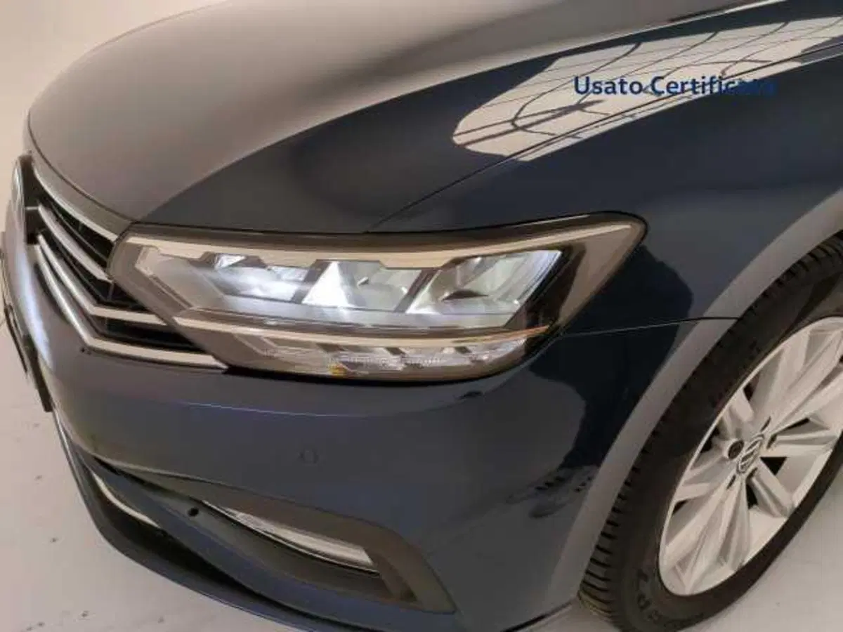 Volkswagen Passat Variant usata a Avellino (10)