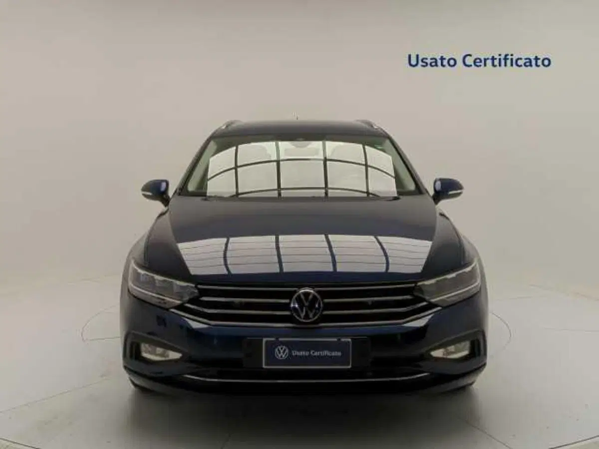 Volkswagen Passat Variant usata a Avellino (2)