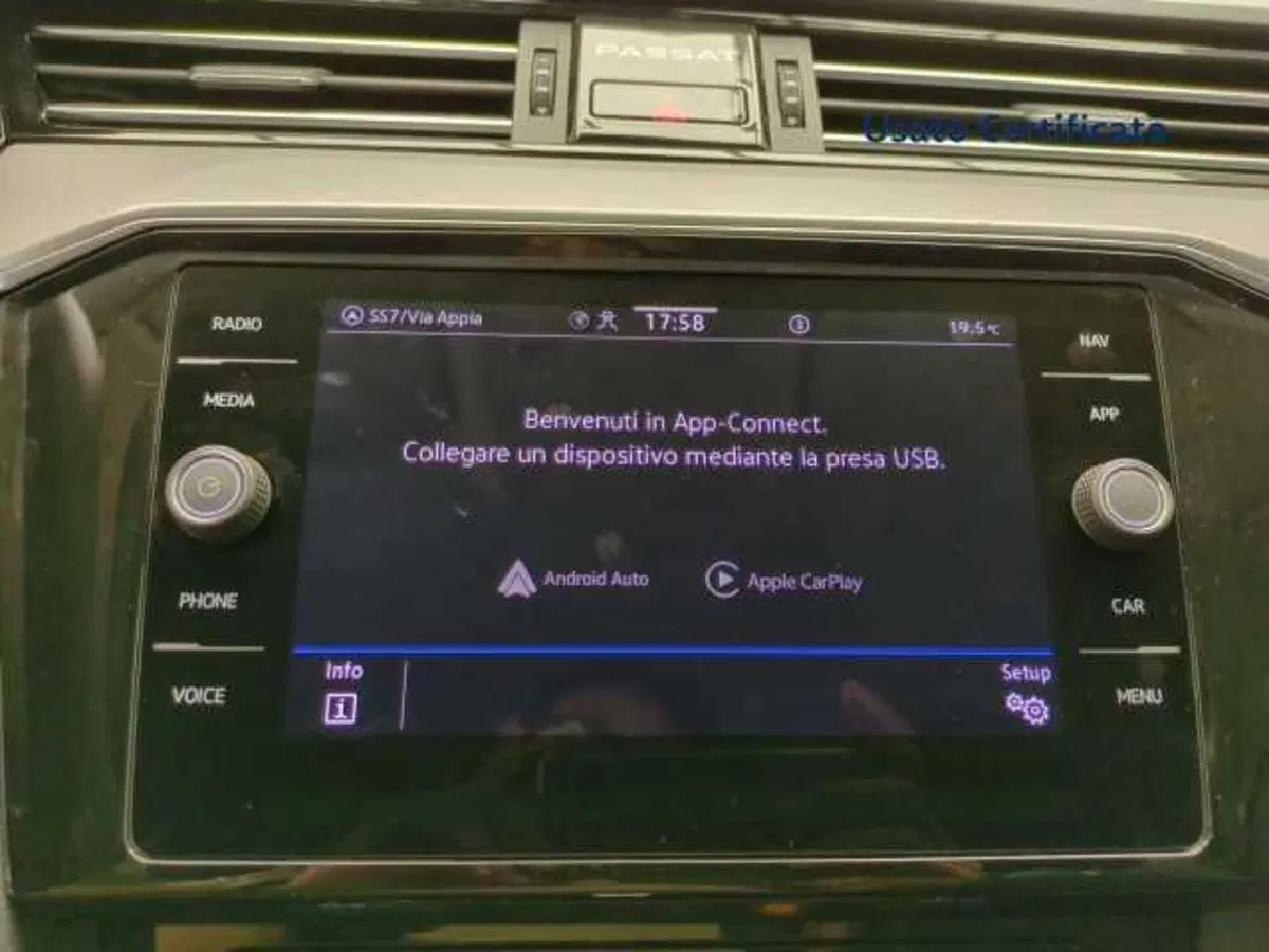 Volkswagen Passat Variant usata a Avellino (20)