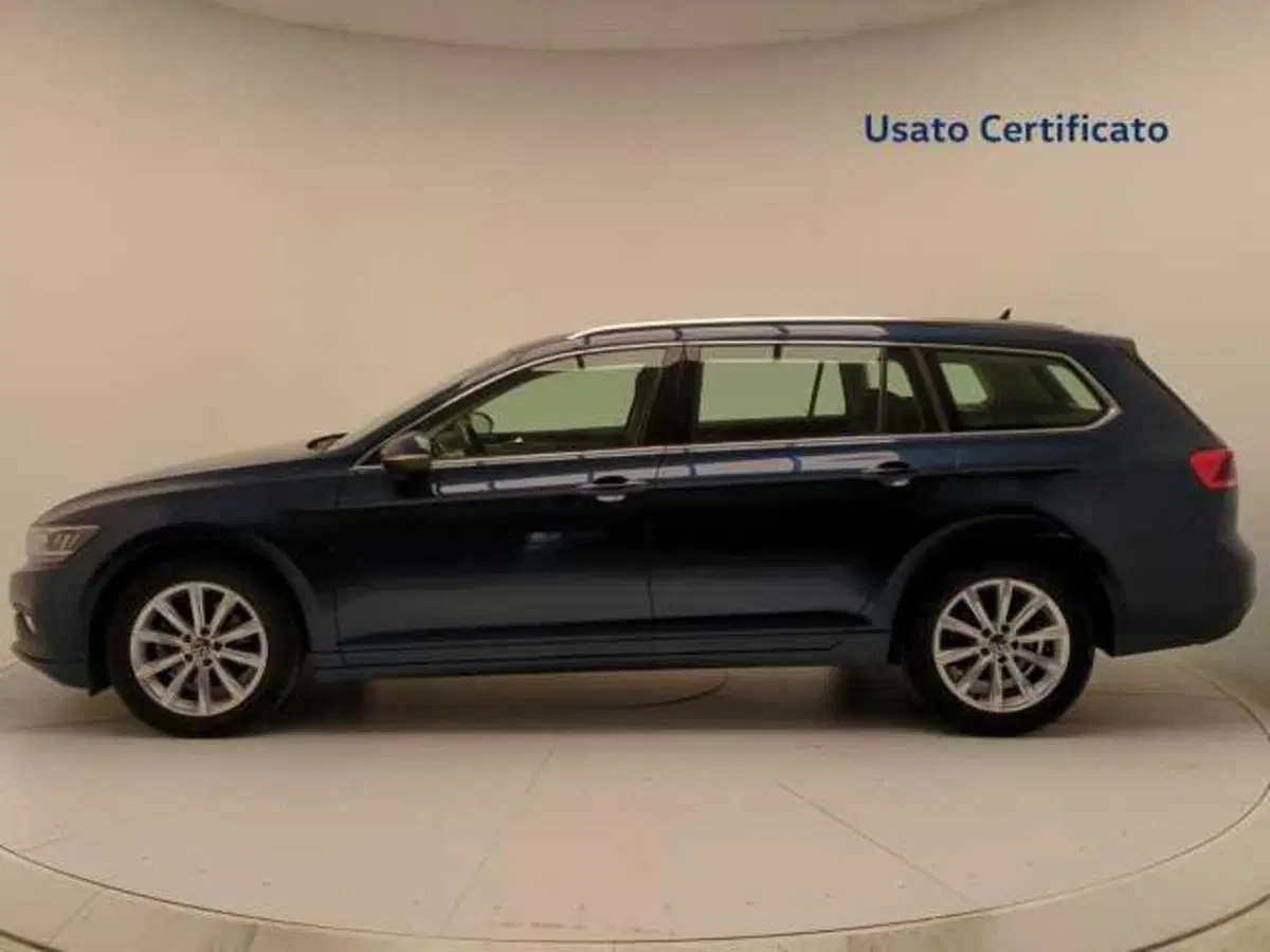 Volkswagen Passat Variant usata a Avellino (4)