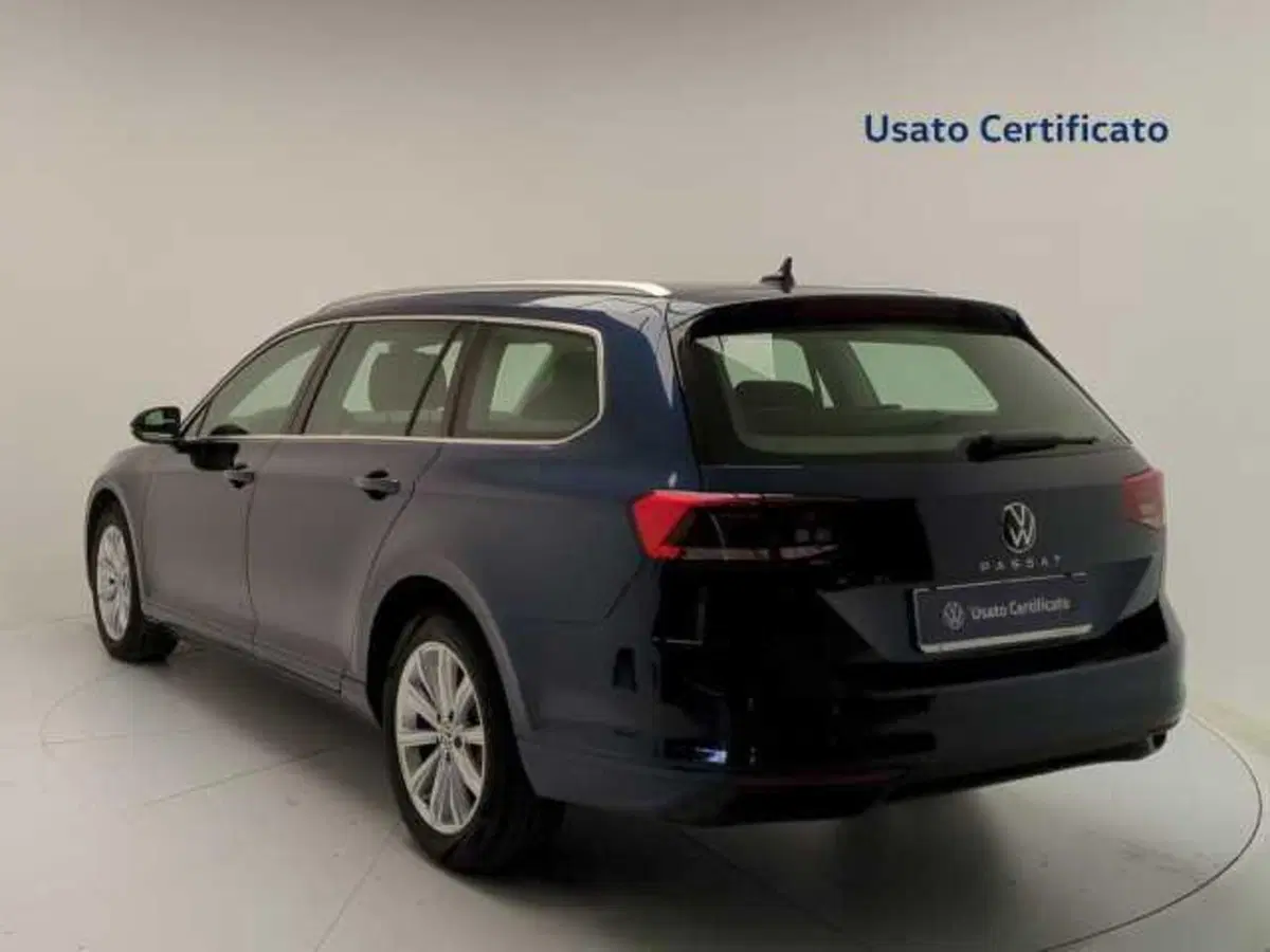 Volkswagen Passat Variant usata a Avellino (5)