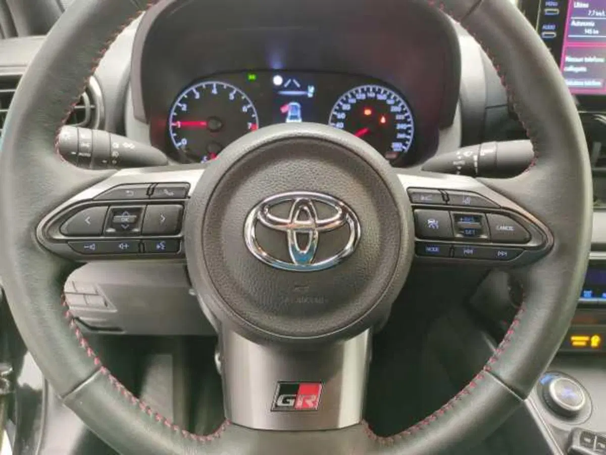 Toyota GR Yaris usata a Avellino (17)