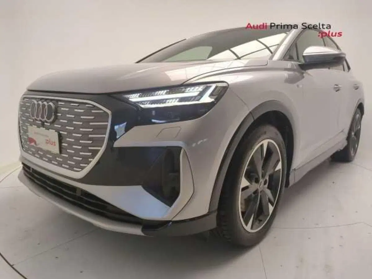Audi Q4 Sportback usata a Avellino (8)