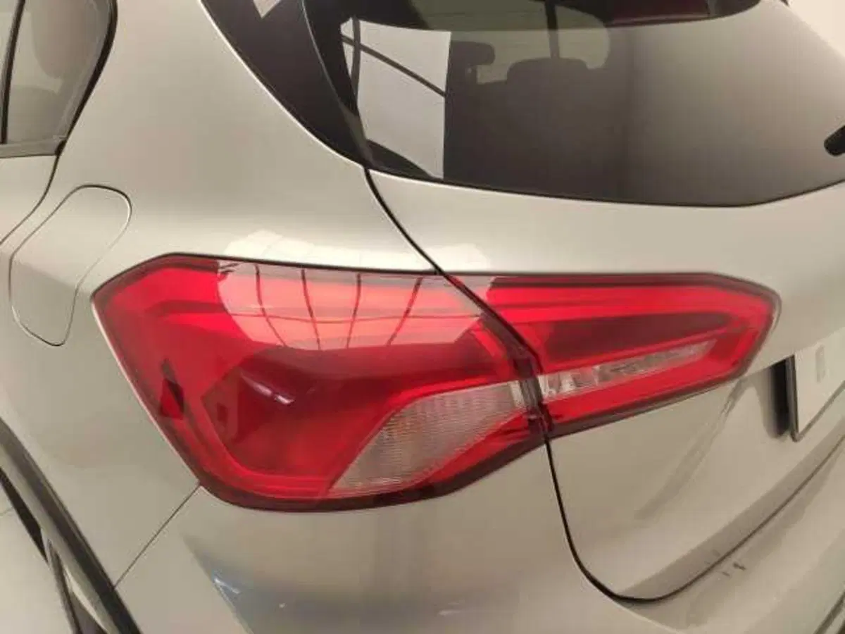 Ford Focus usata a Avellino (11)