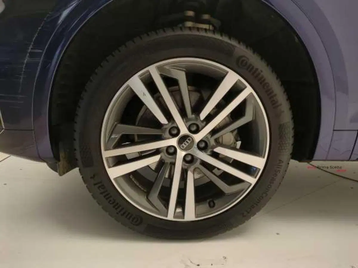 Audi Q5 usata a Avellino (11)