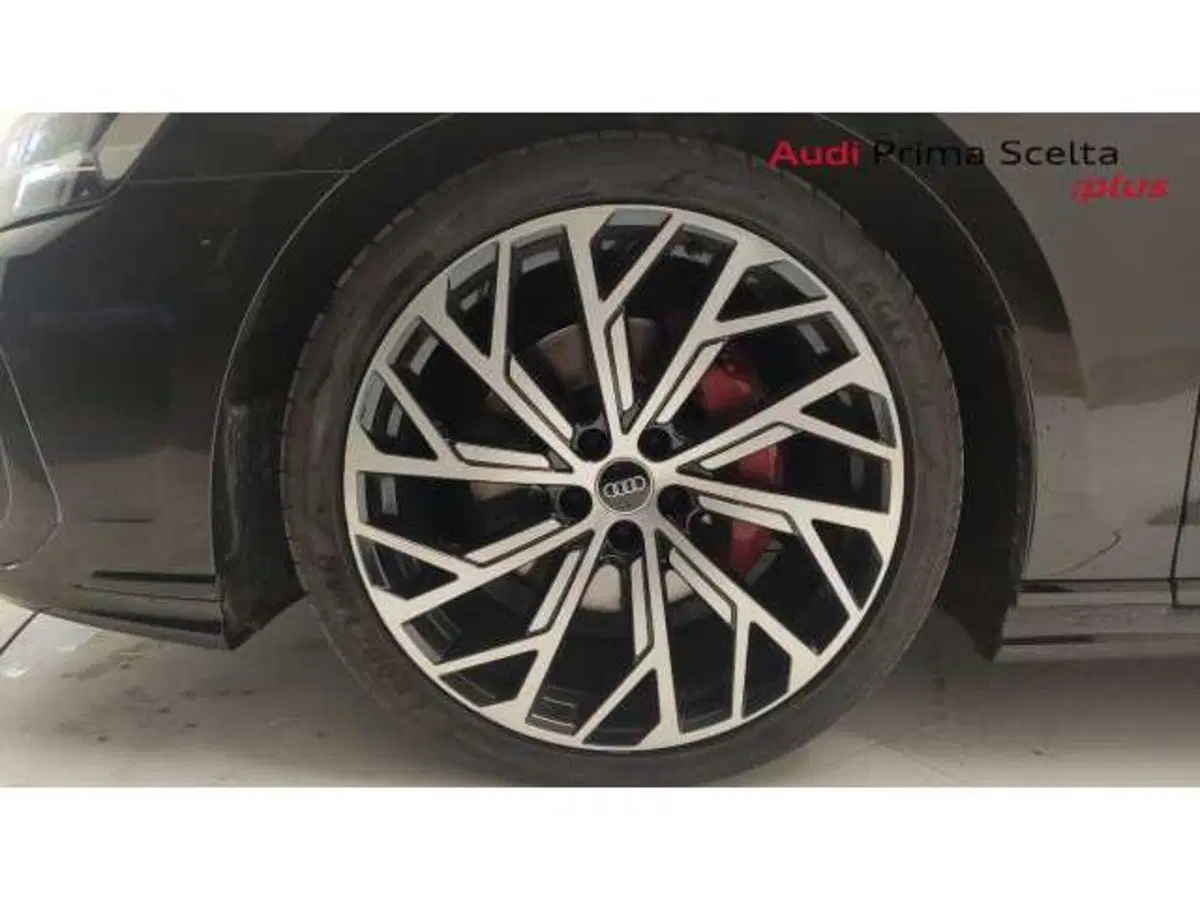 Audi A8 usata a Avellino (11)