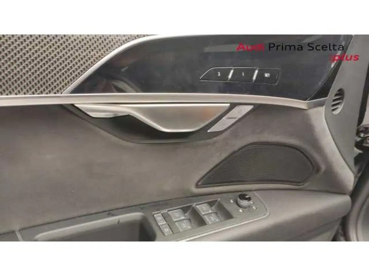 Audi A8 usata a Avellino (19)