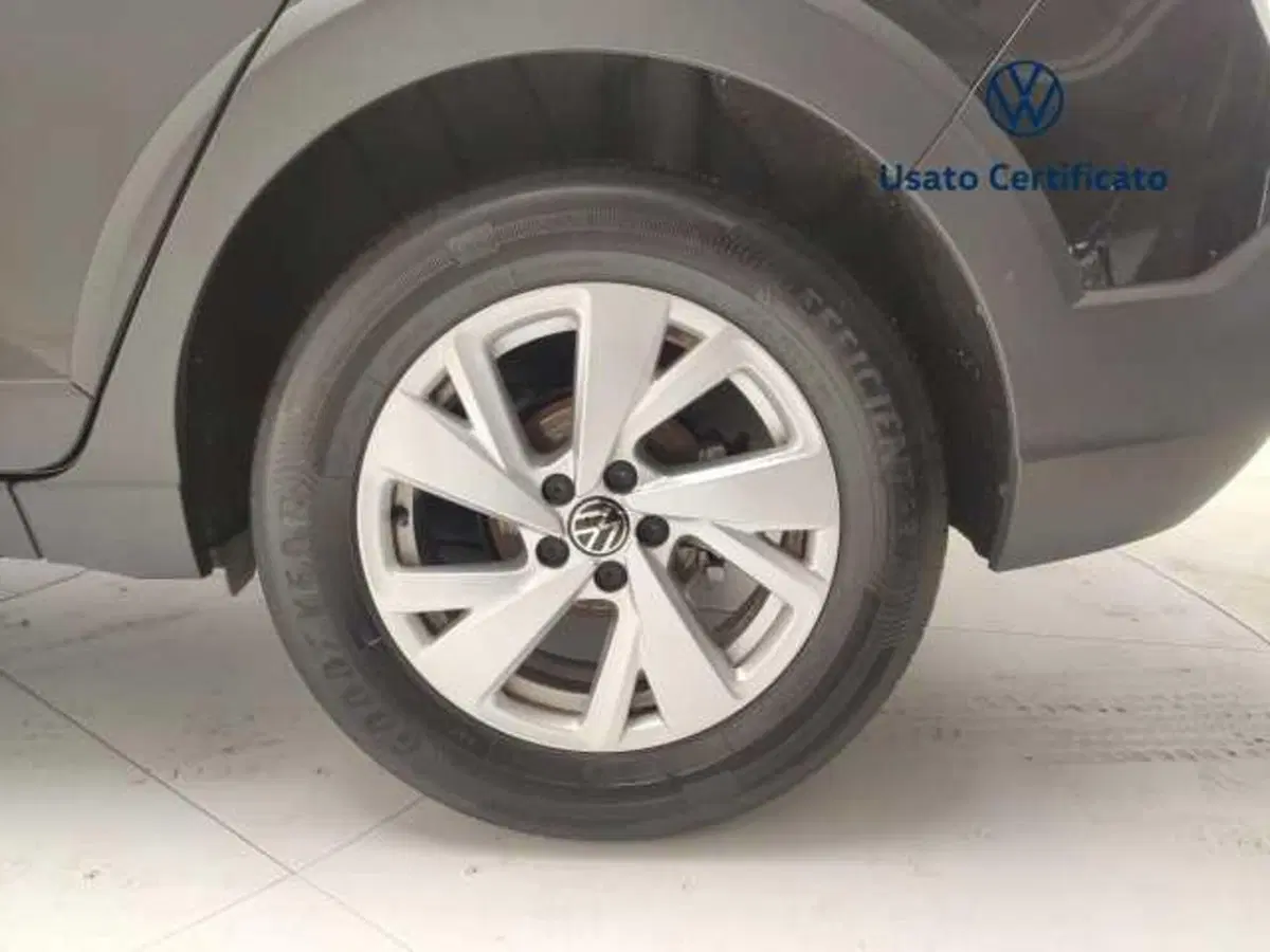 Volkswagen Taigo usata a Avellino (10)