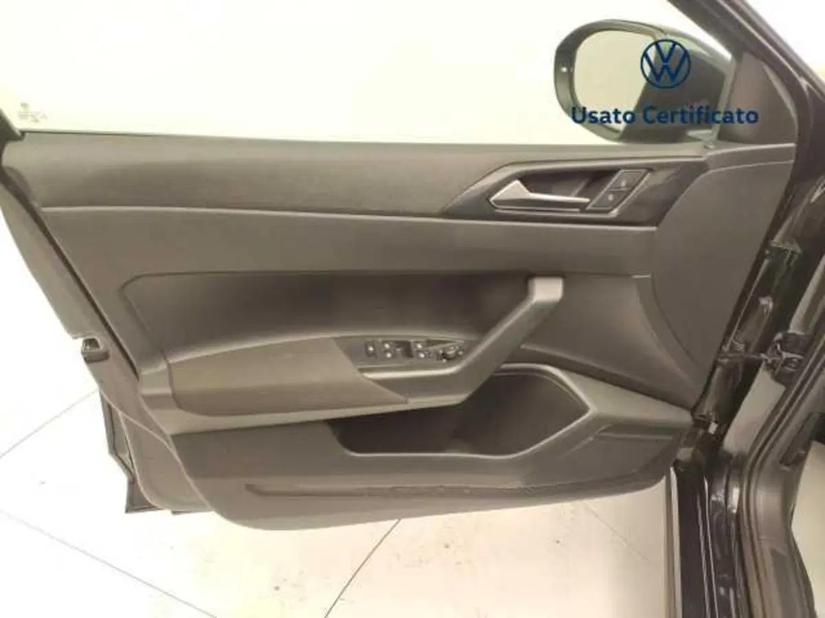 Volkswagen Taigo usata a Avellino (15)