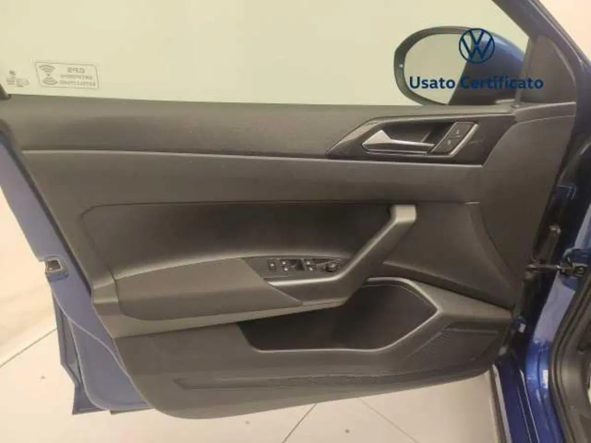 Volkswagen Taigo usata a Avellino (15)