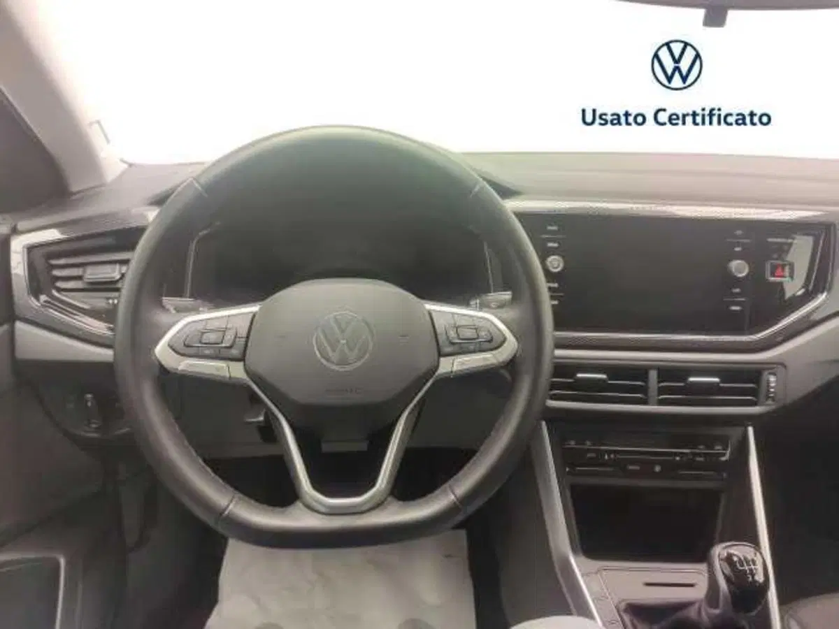 Volkswagen Taigo usata a Avellino (18)