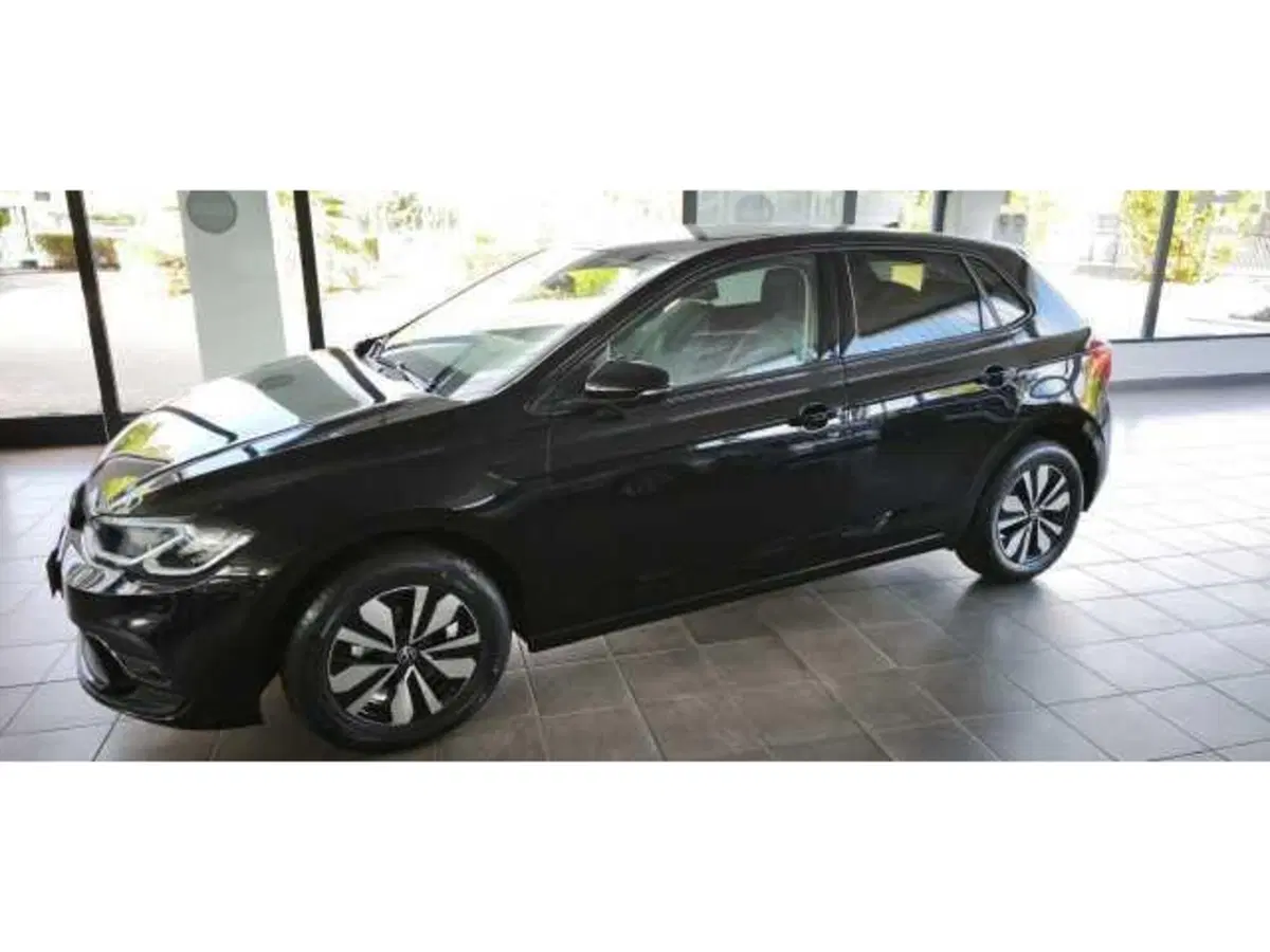 Volkswagen Polo nuova a Avellino (2)