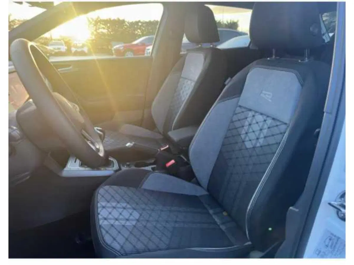 Volkswagen Polo nuova a Avellino (5)