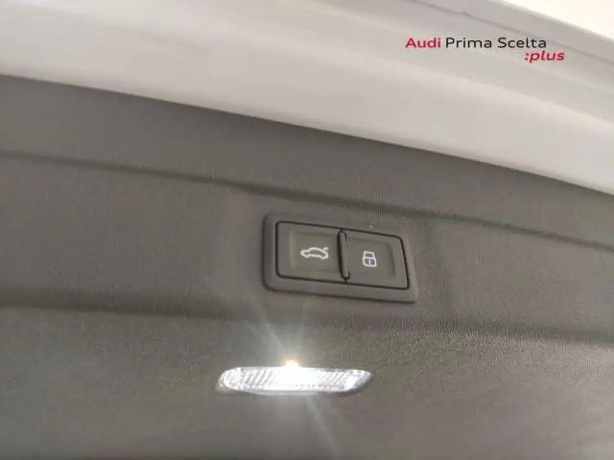 Audi A5 Avant nuova a Avellino (16)