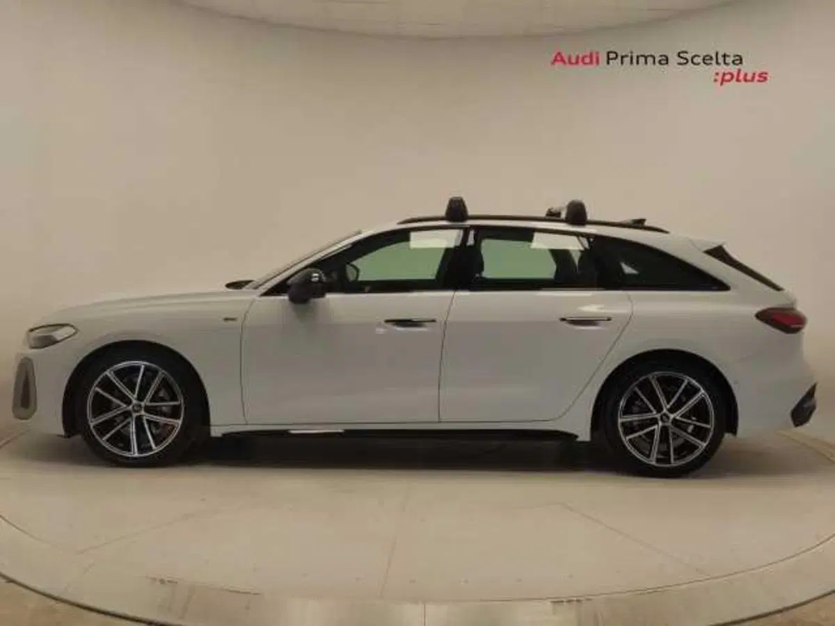 Audi A5 Avant nuova a Avellino (4)