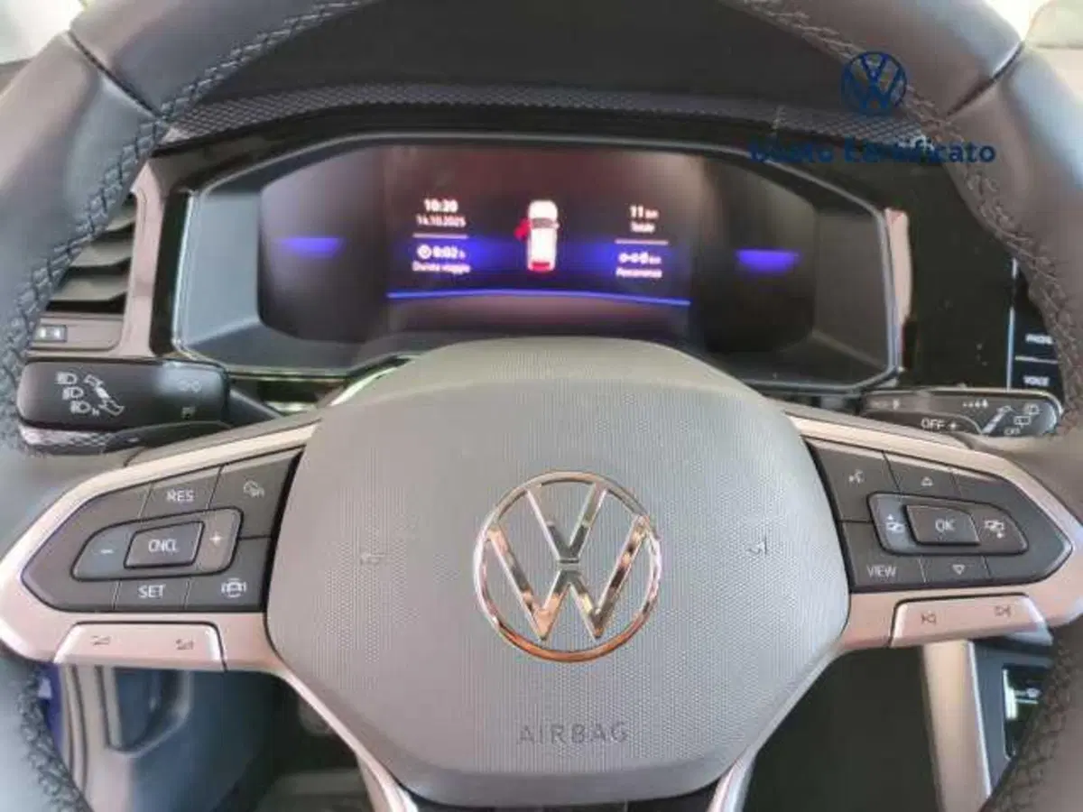 Volkswagen Polo nuova a Avellino (15)