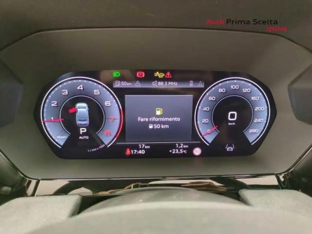 Audi A3 Sedan nuova a Avellino (17)