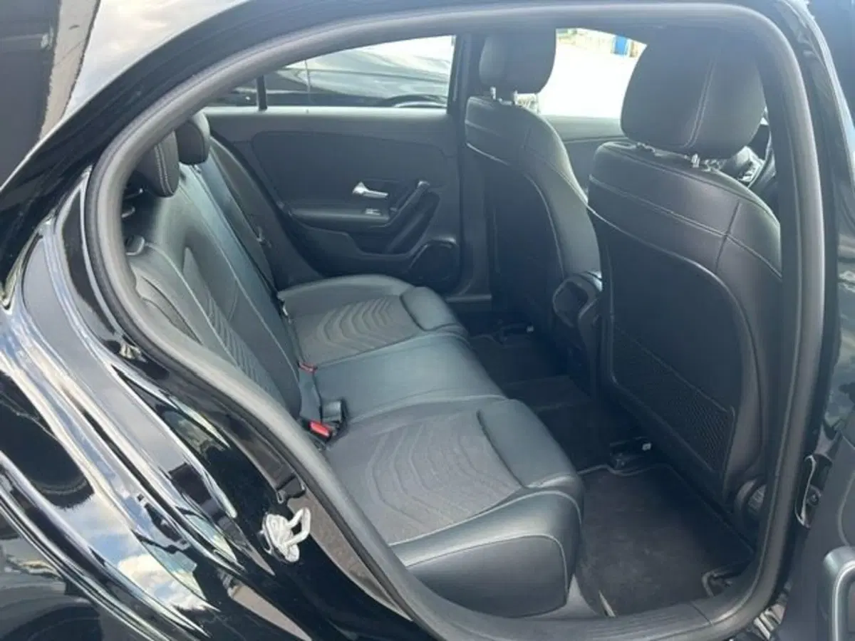 Mercedes-Benz Classe A Sedan usata a Potenza (9)