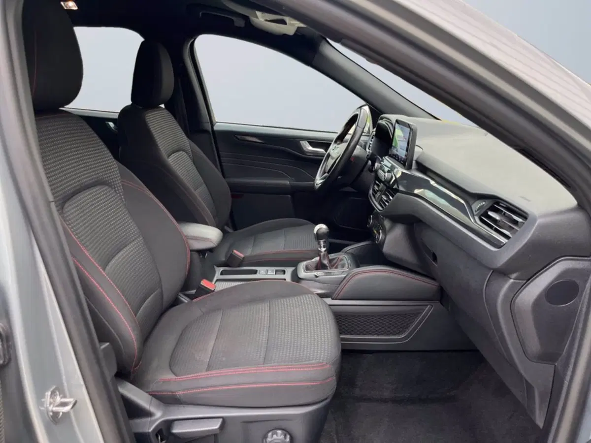 Ford Kuga usata a Milano (15)