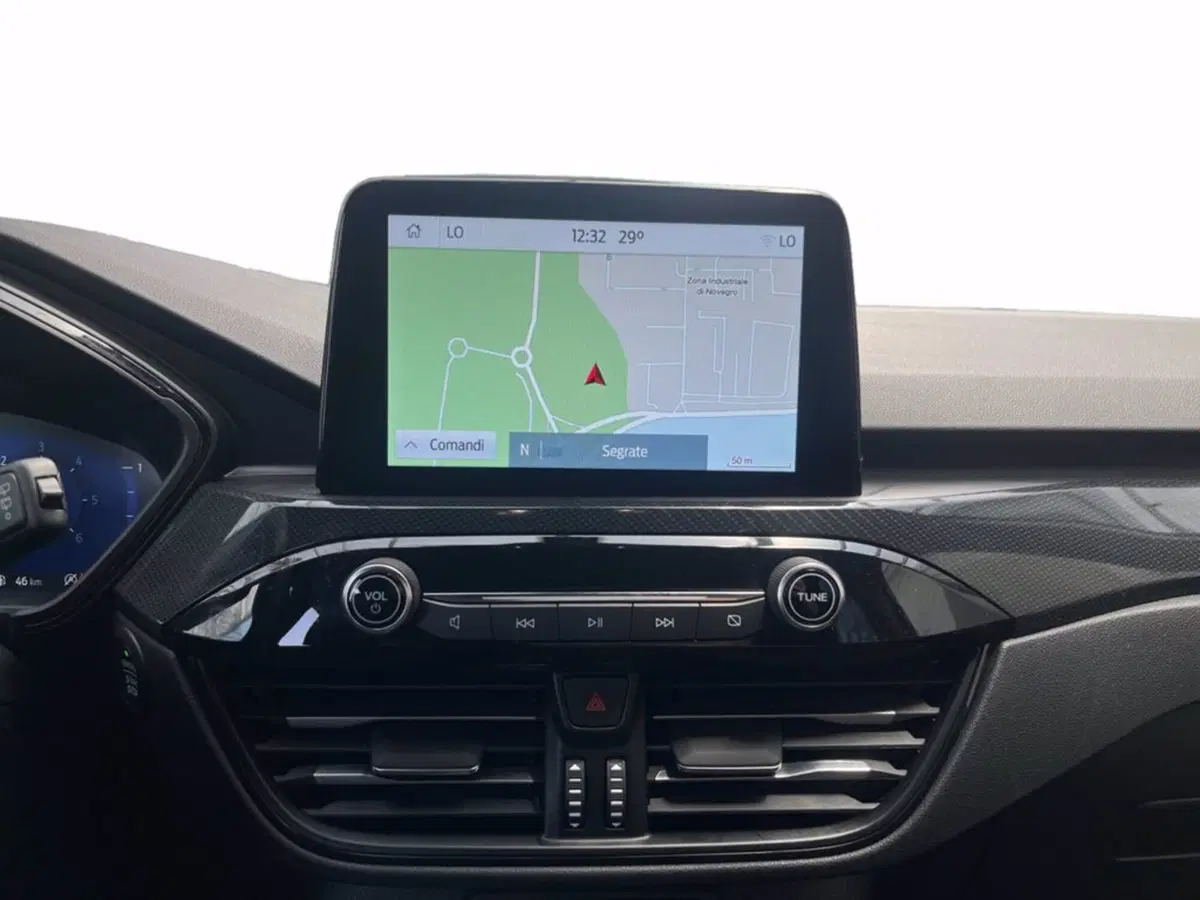 Ford Kuga usata a Milano (14)