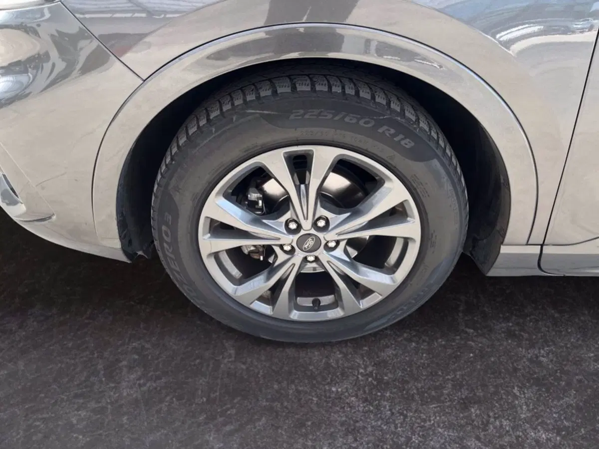 Ford Kuga usata a Milano (9)
