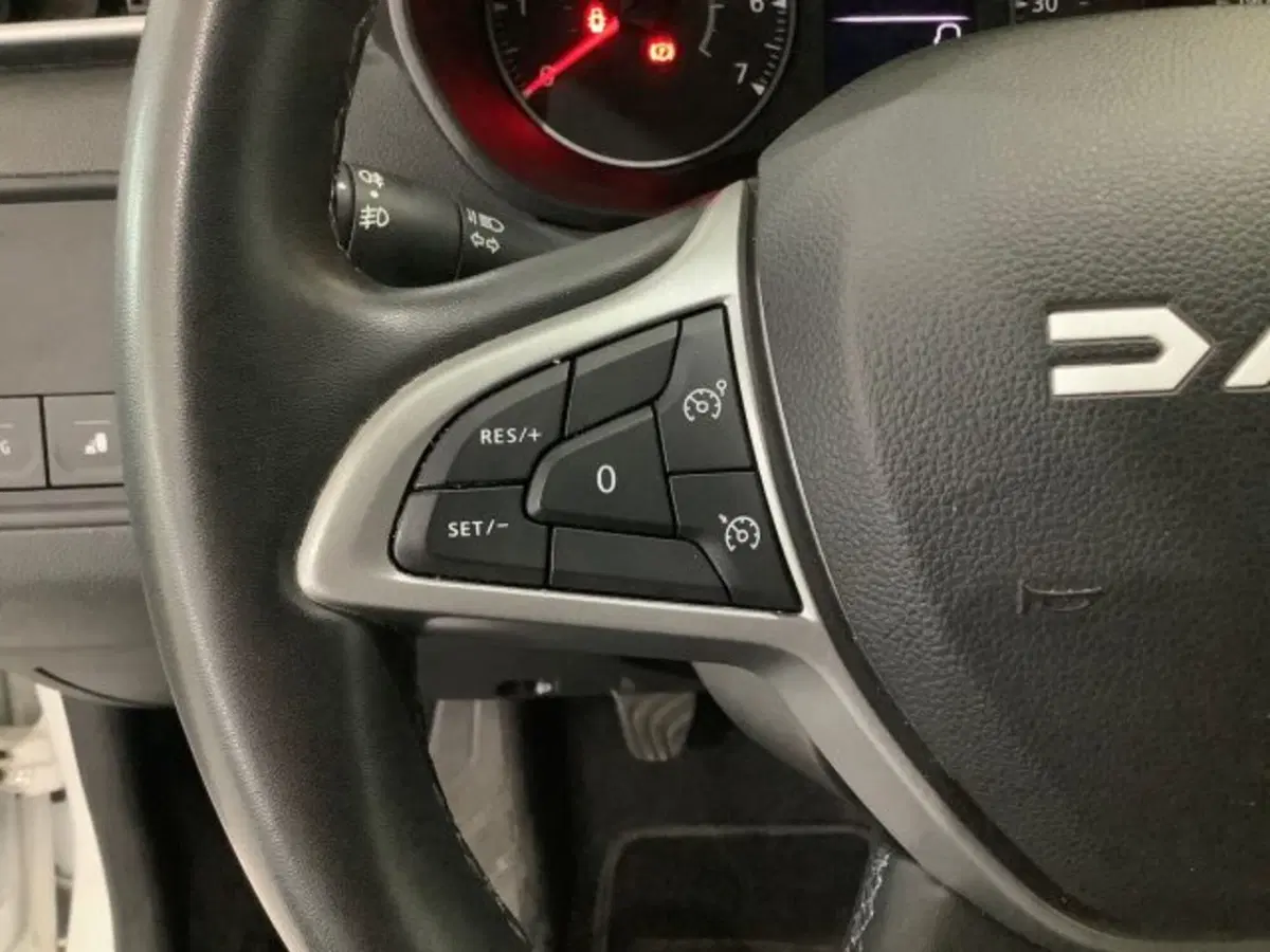 Dacia Duster usata a Catania (20)