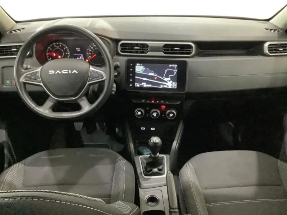 Dacia Duster usata a Catania (7)