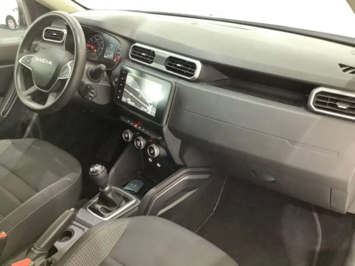 Dacia Duster usata a Catania (9)