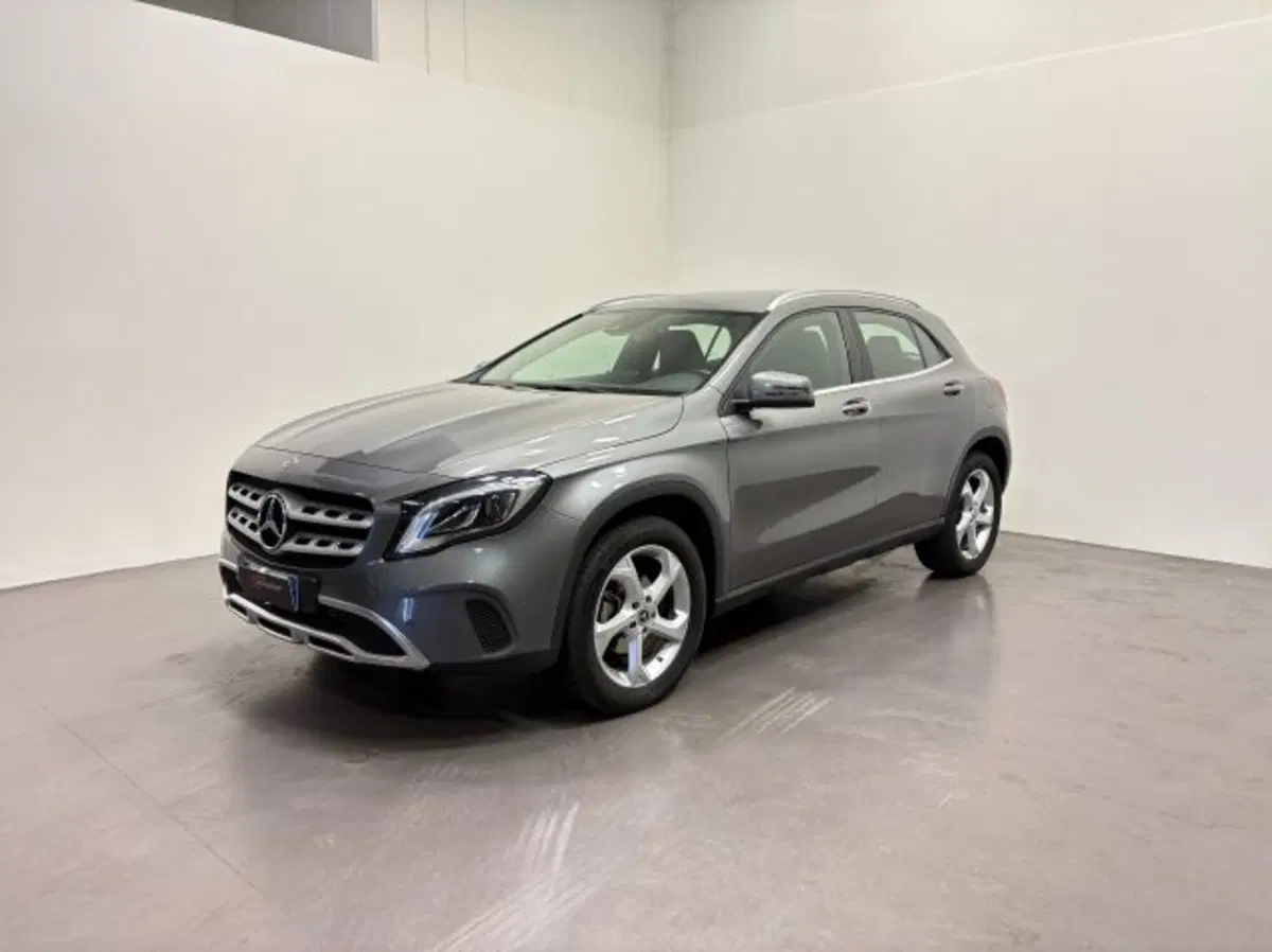 Mercedes-Benz GLA SUV usata a Treviso (2)