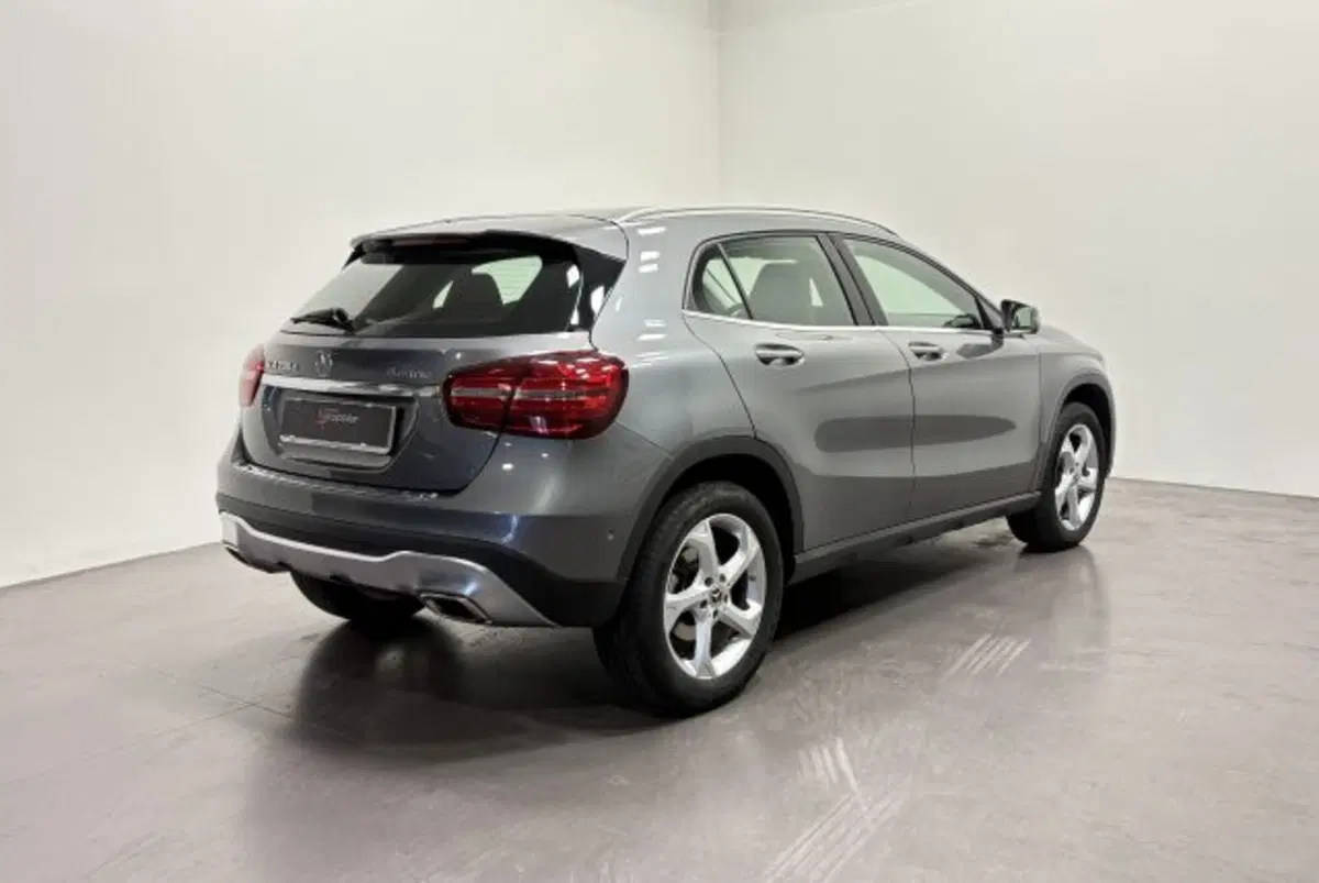 Mercedes-Benz GLA SUV usata a Treviso (3)