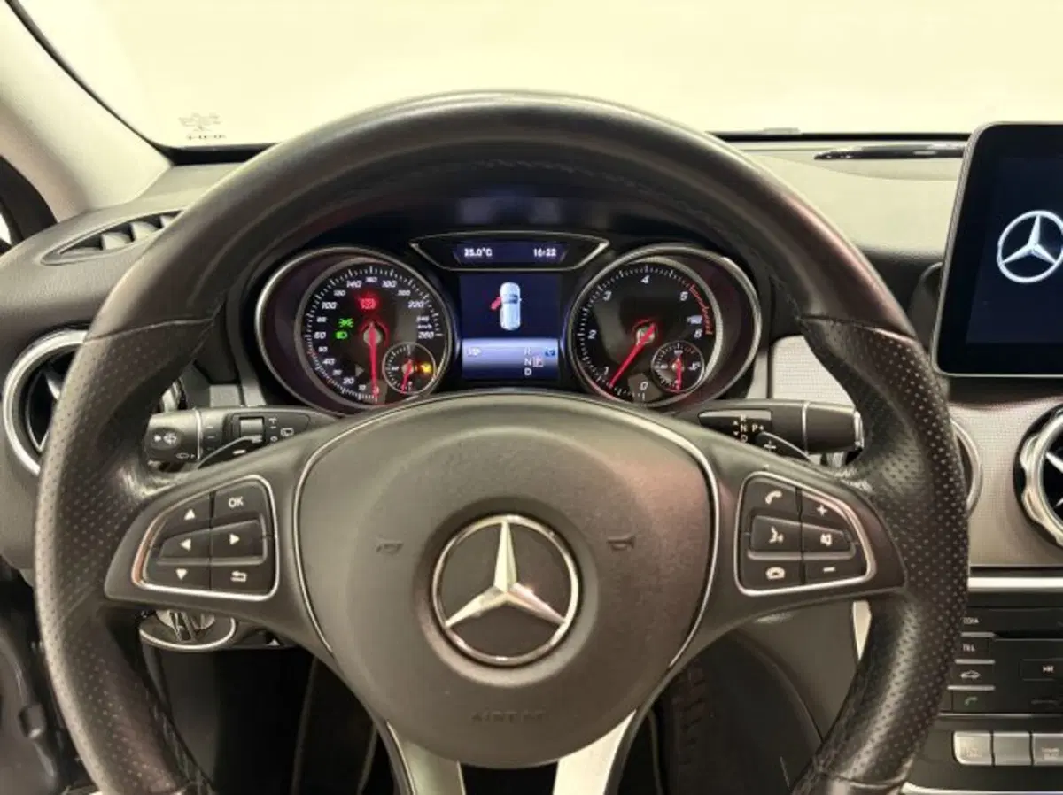 Mercedes-Benz GLA SUV usata a Treviso (6)