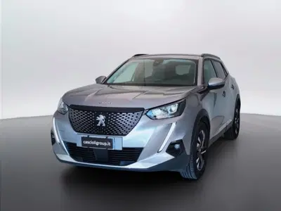 Peugeot 2008 BlueHDi 100 S&amp;S Allure del 2020 usata a Mosciano Sant'Angelo
