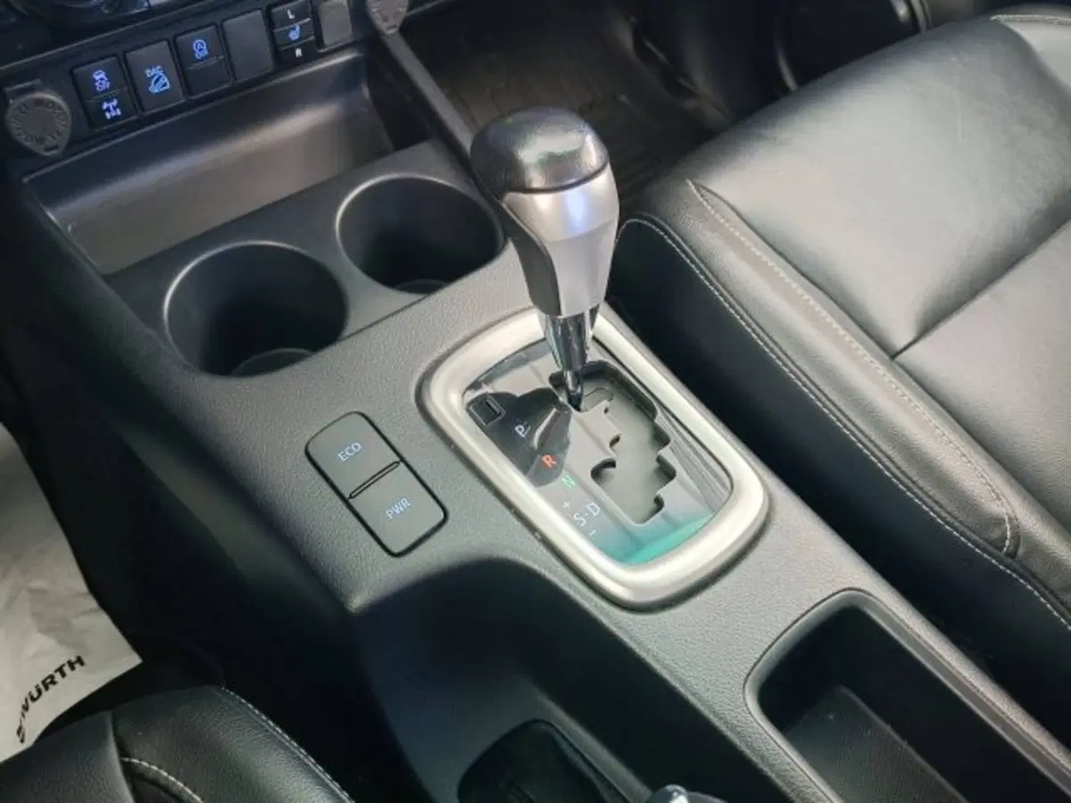 Toyota Hilux usata a Teramo (16)