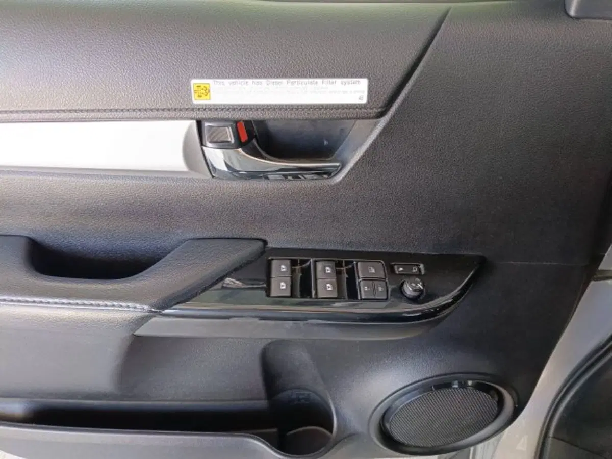 Toyota Hilux usata a Teramo (17)