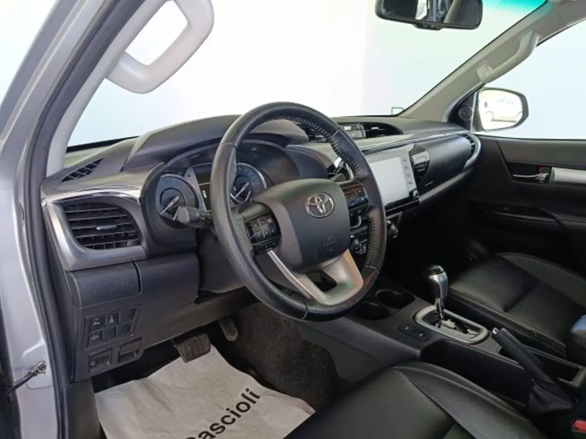 Toyota Hilux usata a Teramo (7)