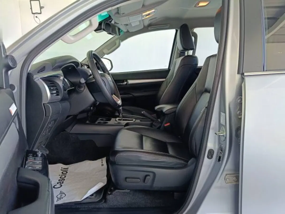 Toyota Hilux usata a Teramo (8)