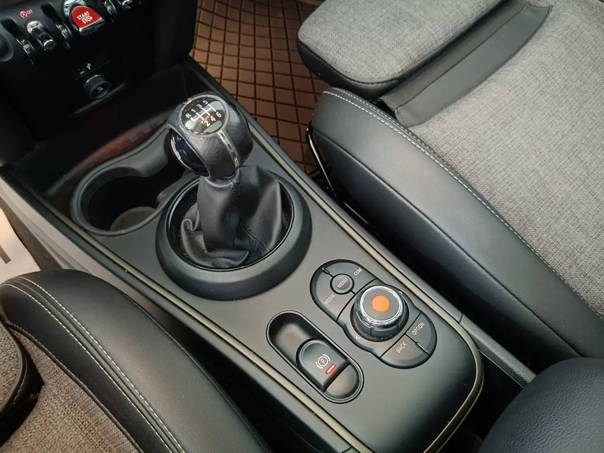 MINI Mini Countryman usata a Ascoli Piceno (16)