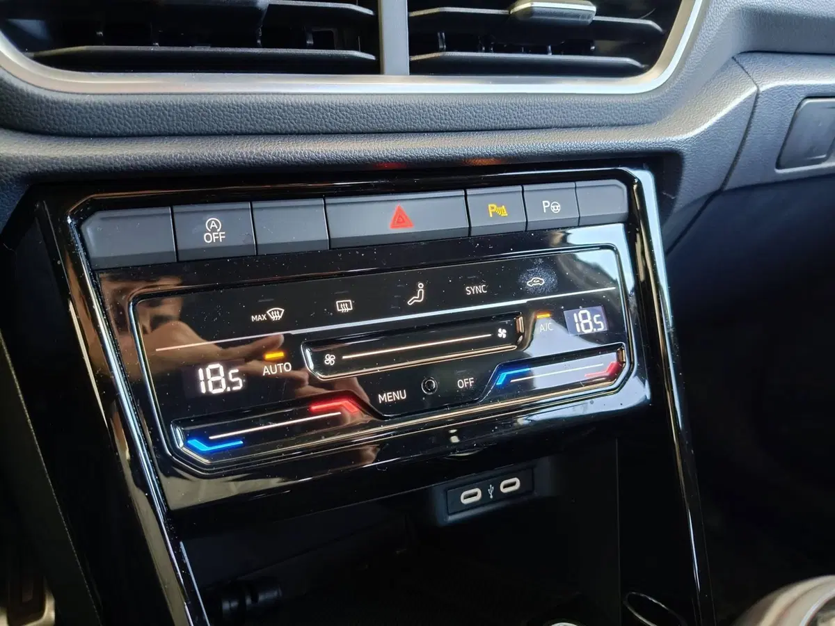 Volkswagen T-Roc usata a Ascoli Piceno (15)