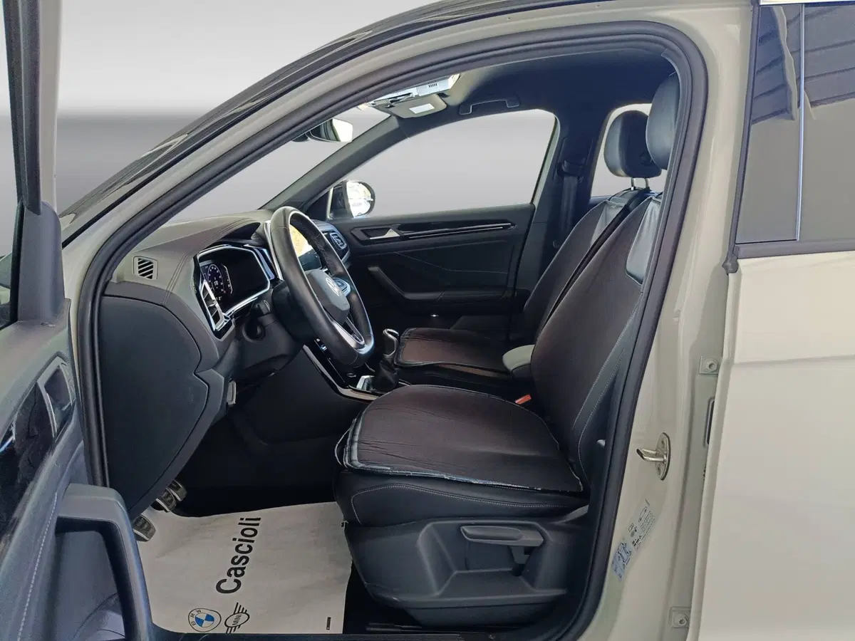 Volkswagen T-Roc usata a Ascoli Piceno (8)