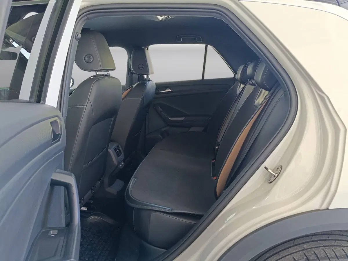 Volkswagen T-Roc usata a Ascoli Piceno (9)
