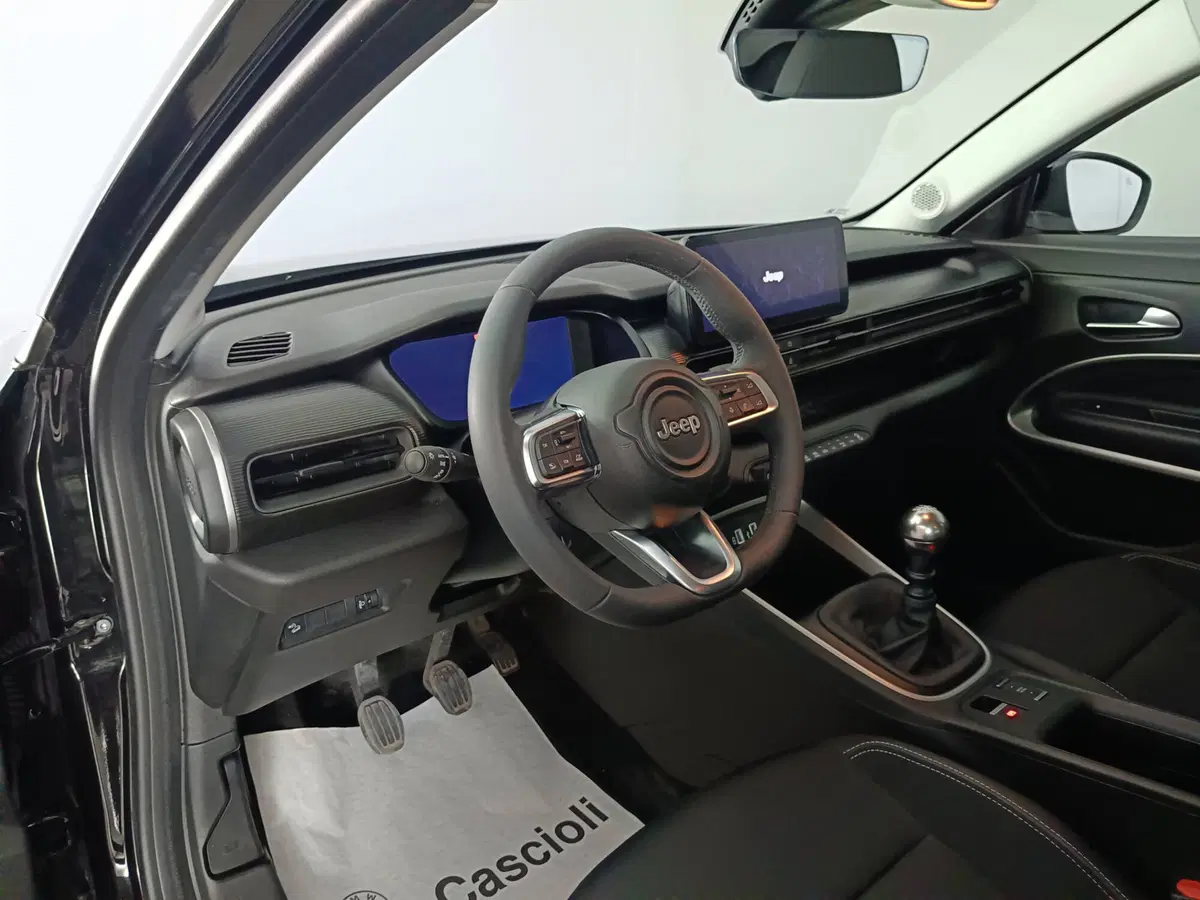 Jeep Avenger usata a Ascoli Piceno (7)