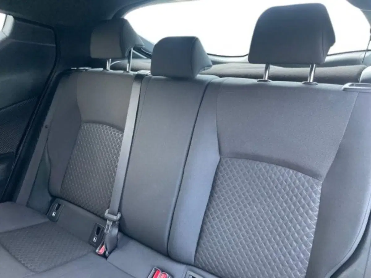 Toyota Toyota C-HR usata a Vercelli (11)