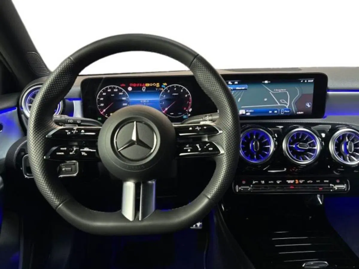 Mercedes-Benz Classe A usata a Bologna (11)