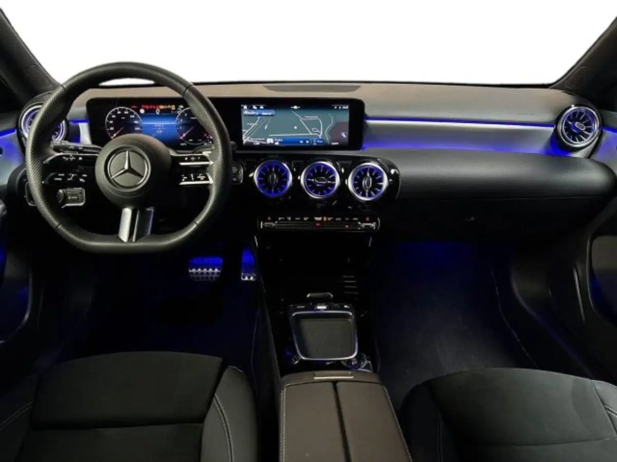 Mercedes-Benz Classe A usata a Bologna (9)