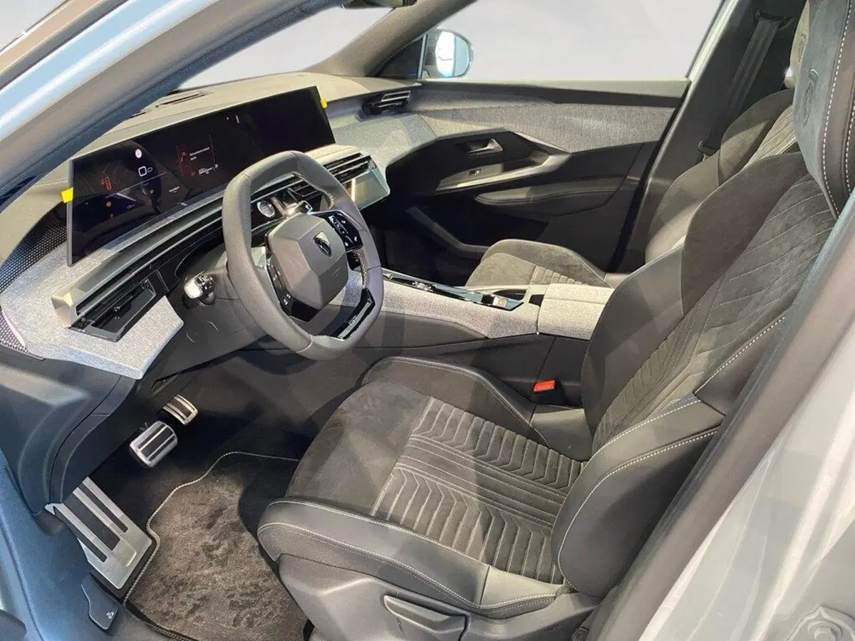Peugeot 3008 nuova a Torino (7)