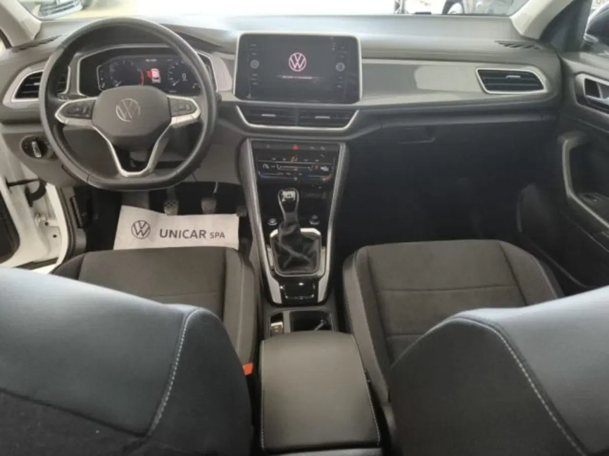 Volkswagen T-Roc usata a Cuneo (11)