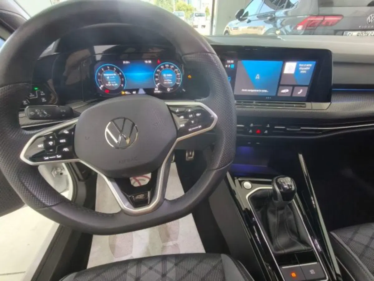 Volkswagen Golf Variant usata a Cuneo (12)