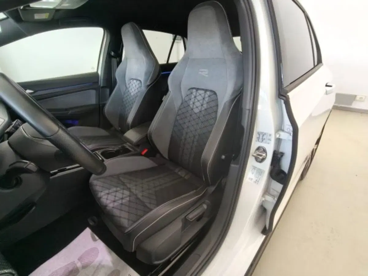 Volkswagen Golf Variant usata a Cuneo (9)