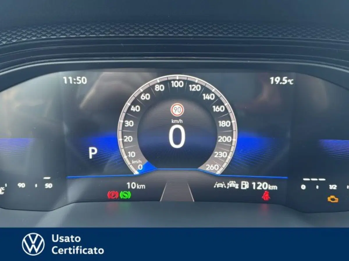 Volkswagen Polo nuova a Vicenza (14)