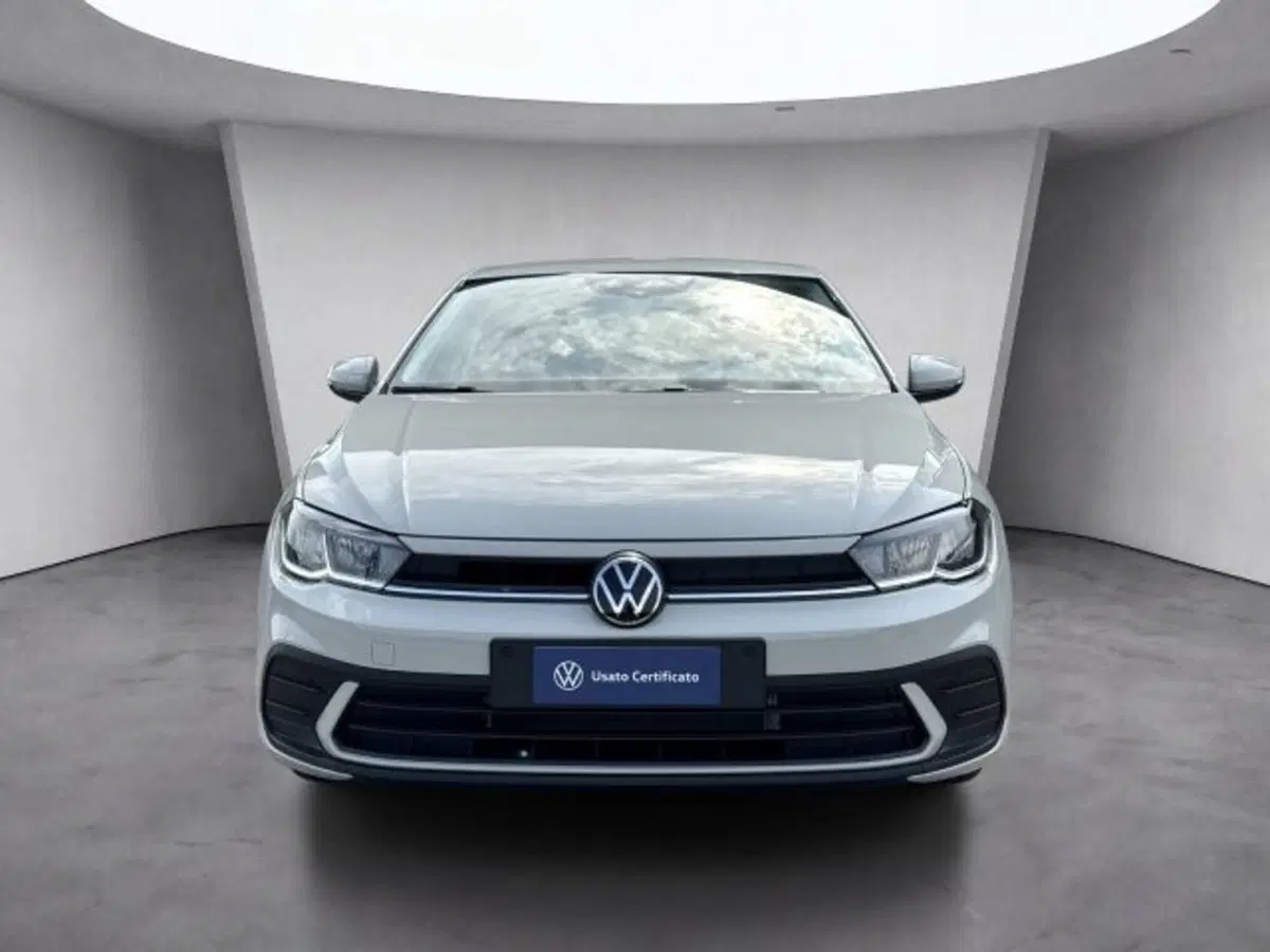 Volkswagen Polo nuova a Vicenza (2)